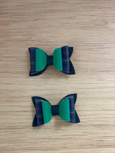 Load image into Gallery viewer, B2S Plaid Khrowns